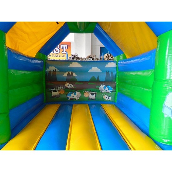 Bouncy Castle Midi Farm